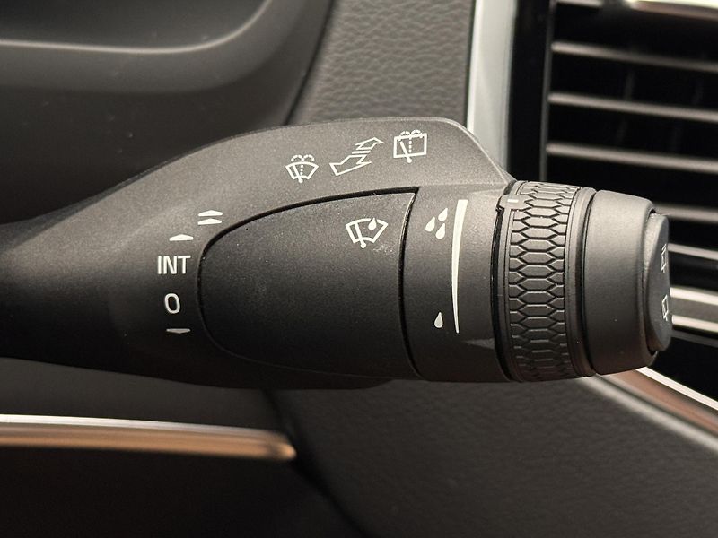 Volvo XC90 T8 AWD RECHARGE DARK PLUS CZ  - fotka 34 z 51
