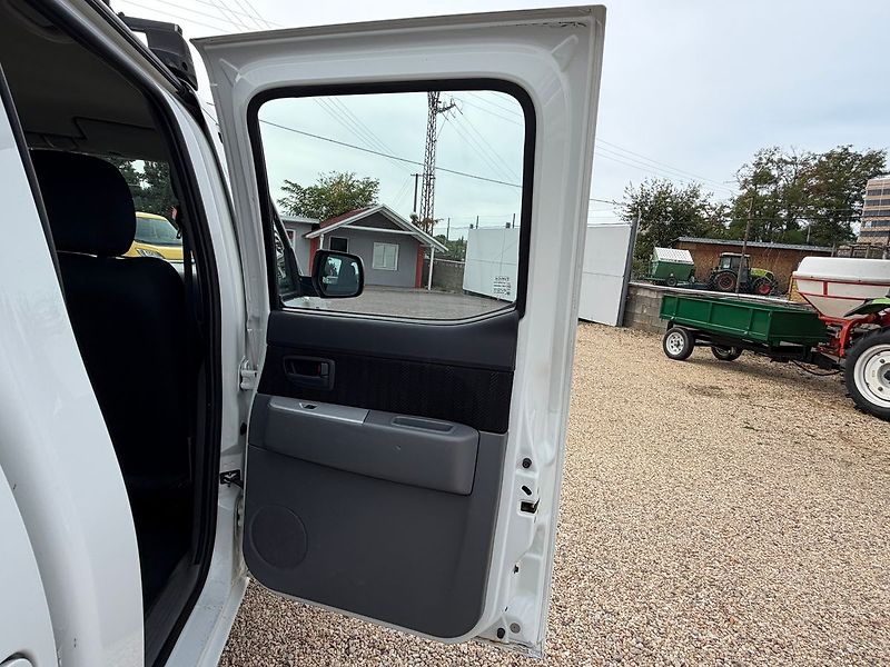 Ford Ranger 2.5TDCI 105kw*ZADÁNO* - fotka 21 z 29