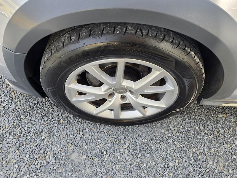 Audi A6 Allroad 3.0 TDI 200kw Matrix Panorama  - fotka 8 z 24