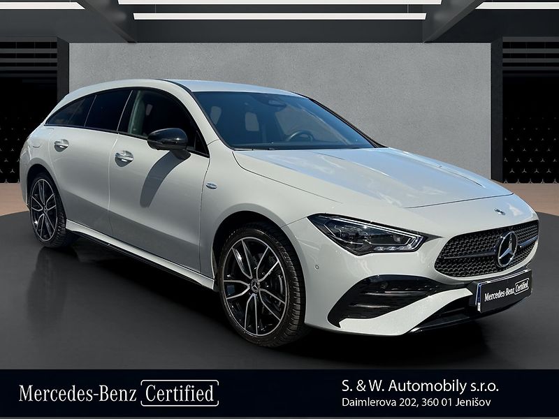Mercedes-Benz CLA e Shooting Brake s hybridní te - fotka 3 z 37