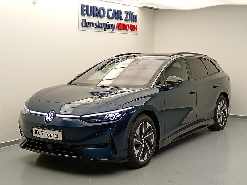 Volkswagen ID.7 Tourer Pro People 210 kW, 77 kWh - fotka 3 z 19