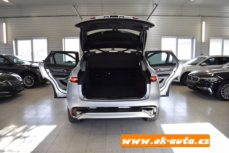 Jaguar F-Pace 2.0 D AWD S 83 000 KM 2021 - fotka 18 z 65