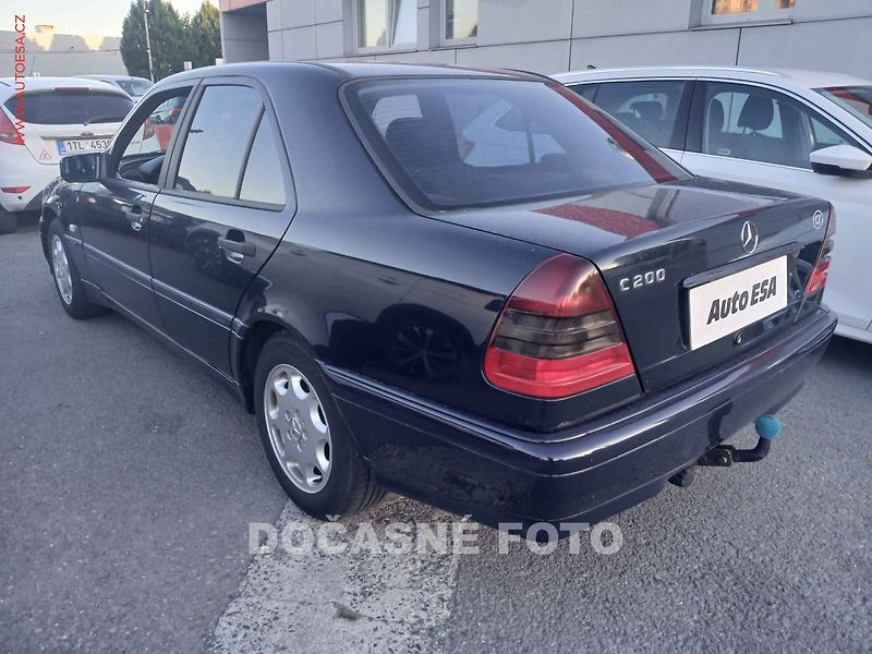 Mercedes-Benz Třídy C (1998) 2.0i, ČR - fotka 2 z 3