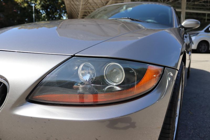 BMW Z4 Roadster 2.5i(E85)M54B25 141kW - fotka 4 z 32