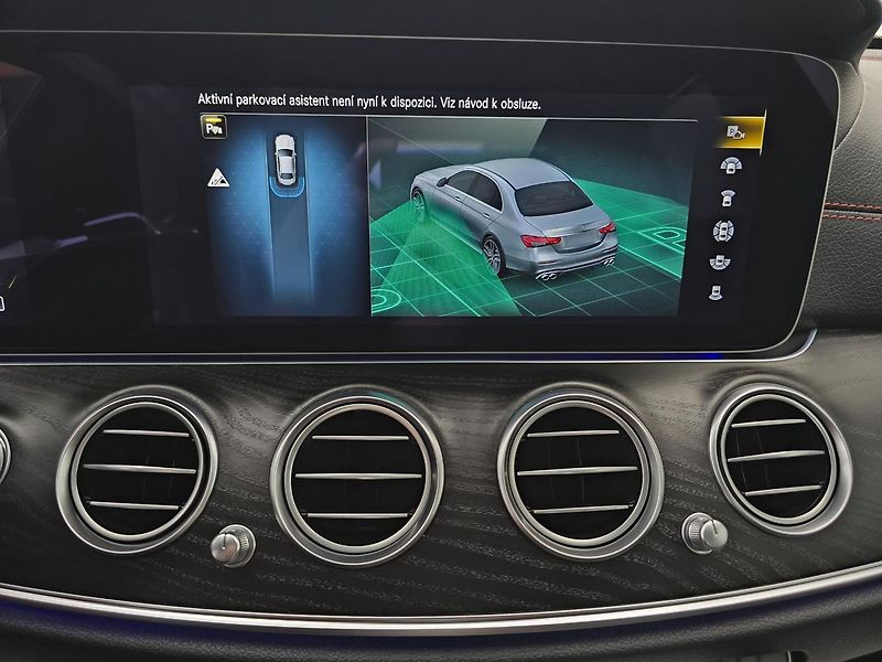 Mercedes-Benz Třídy E E53 AMG 4MATIC+ 360°CAM PANOR. - fotka 31 z 65