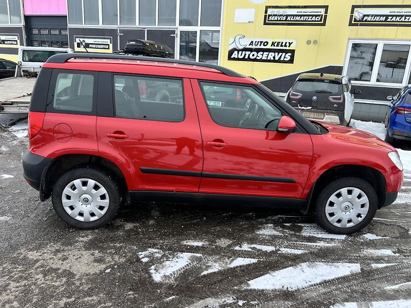 Škoda Yeti 1.2TSI 77KW,1MAJ,TZ,KLIMA,CZ - fotka 8 z 41