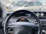 Citroën C8 2,0 HDI 100kW XENONY,TAŽNÉ - náhled 11