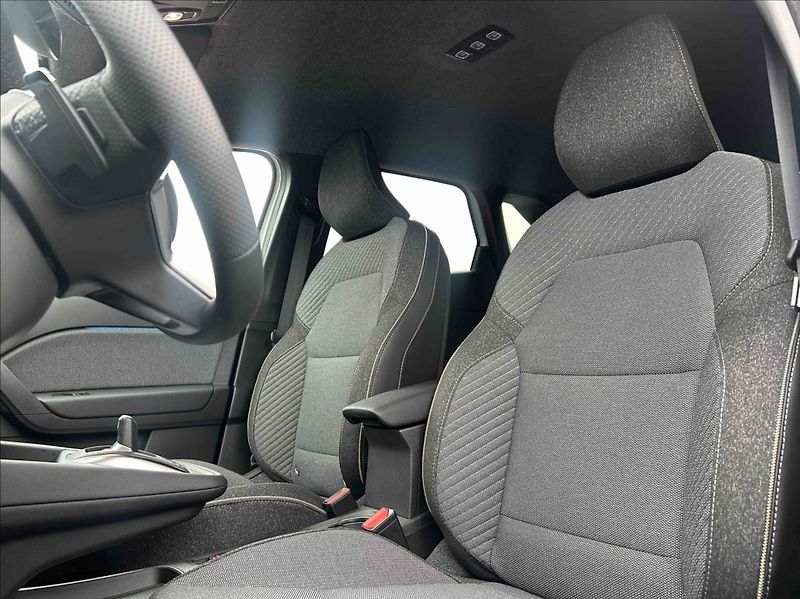 Mitsubishi Grandis (2025) 1.3 7DCT M-HYBRID  INTENSE+ - fotka 7 z 10