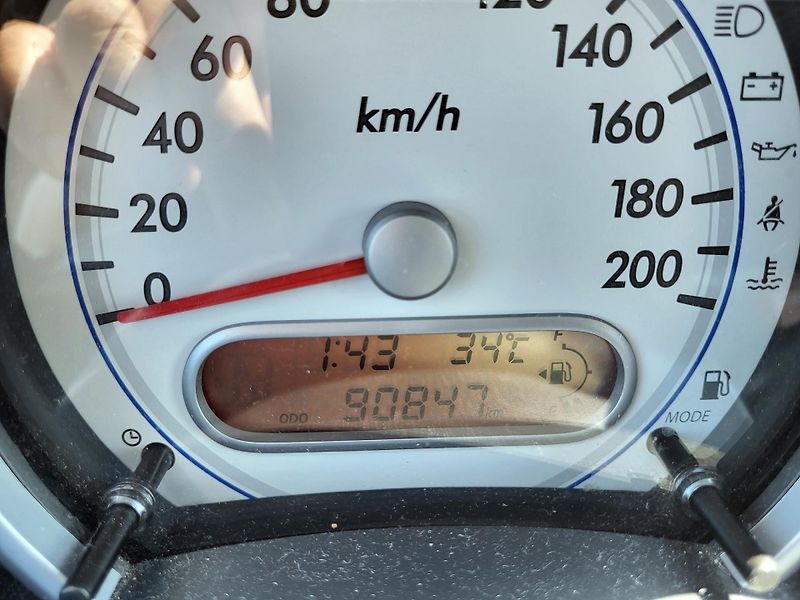 Suzuki Splash 1.2 i 63kW GL/AC - fotka 10 z 39