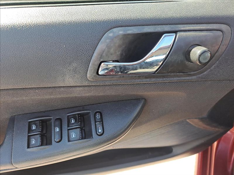 Škoda Fabia 1,9 SDI - fotka 10 z 14