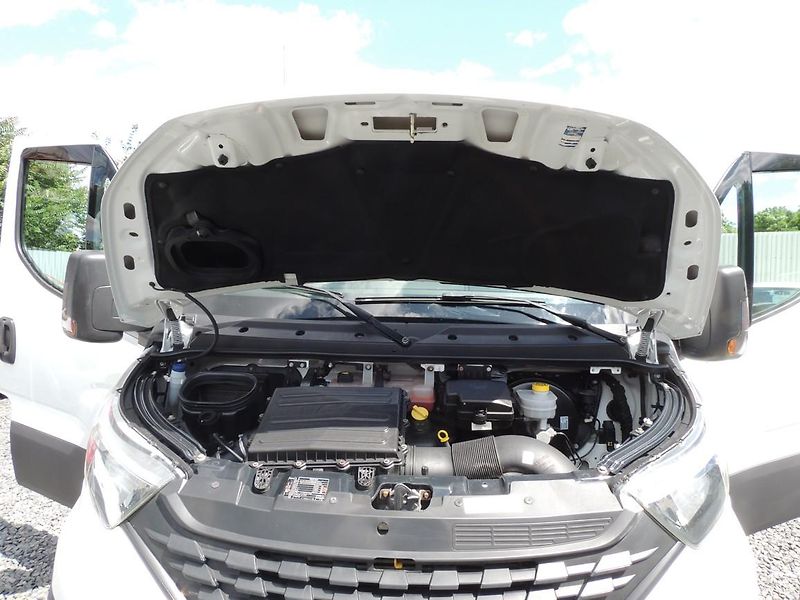 Iveco Daily (2021) 2.3D,35S16,115kw,Maxi,ČR,1maj. - fotka 29 z 31