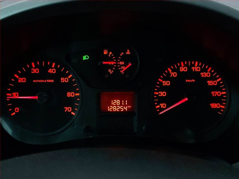 Citroën Berlingo (2009) 1.6 16V , 5Míst, ČR - fotka 11 z 14