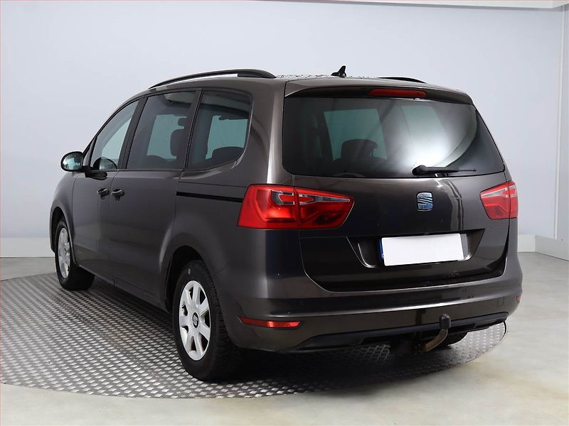 Seat Alhambra (2014) 2.0 TDI, Automat, Kůže, Navi - fotka 4 z 16
