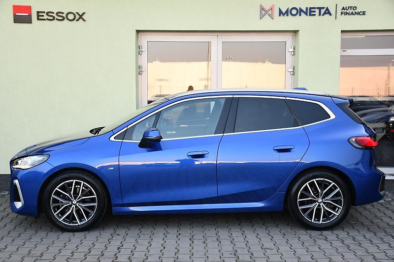 BMW Řada 2 218d M-SPORT TAŽNÉ 1M 3LZÁRUKA - fotka 11 z 45