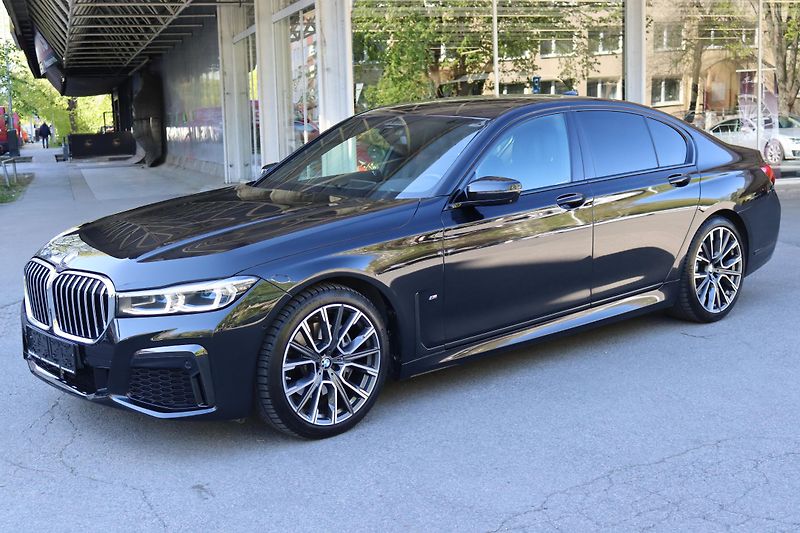 BMW Řada 7 730D XDRIVE M-PAKET G11 210kW - fotka 14 z 46