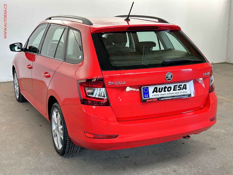 Škoda Fabia (2019) 1.0 TSi, ČR, LED, park.čidla - fotka 6 z 16