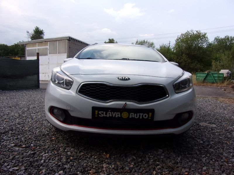 Kia Ceed 1.4 CRDi 66kW PŮVOD ČR  2xKOLA - fotka 2 z 23