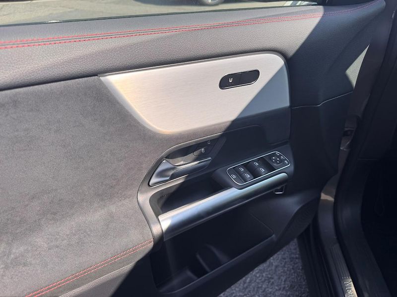 Mercedes-Benz GLA (2026) 200 d 4MATIC - fotka 9 z 22