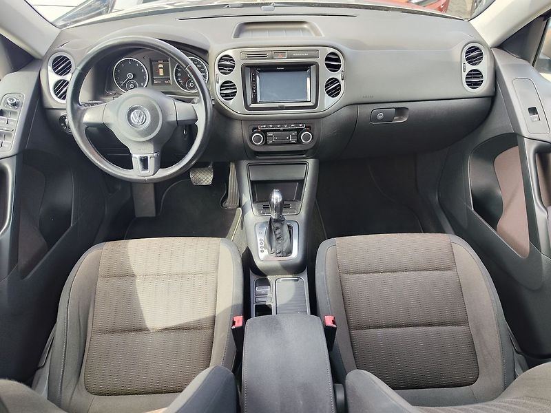 Volkswagen Tiguan 2.0 TSI/132kWSport 4Motion DSG - fotka 13 z 26