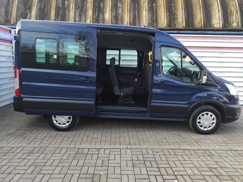 Ford Transit 2,0EcoBlue mHEV L2,9 míst, ČR - fotka 6 z 30