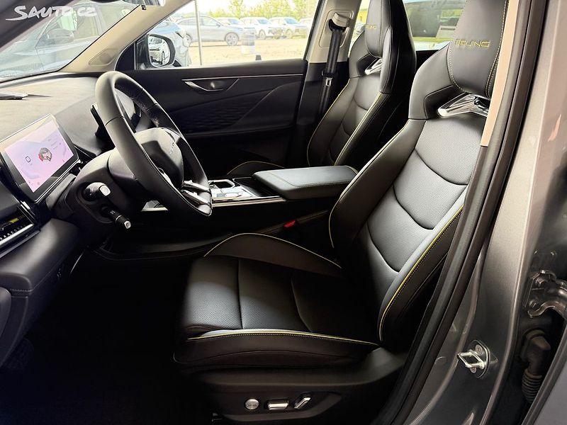 BAIC X55 (2025) ALL IN 130 kW Panorama DCT - fotka 16 z 30
