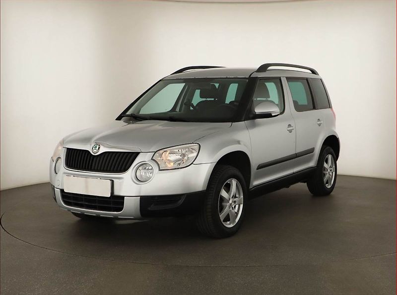 Škoda Yeti (2011) 1.8 TSI, 4X4, Tempomat - fotka 2 z 13