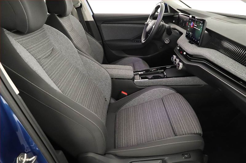 Škoda Superb (2025) 1.5 TSI mHEV, Selection - fotka 7 z 20