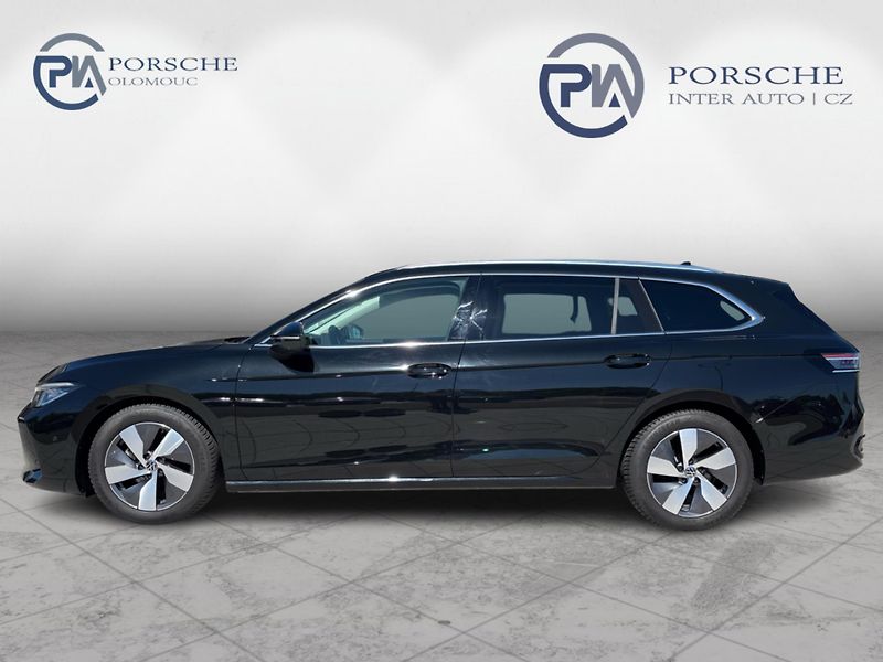 Volkswagen Passat 2.0 TDI 110 kW DSG ELEGANCE - fotka 4 z 30