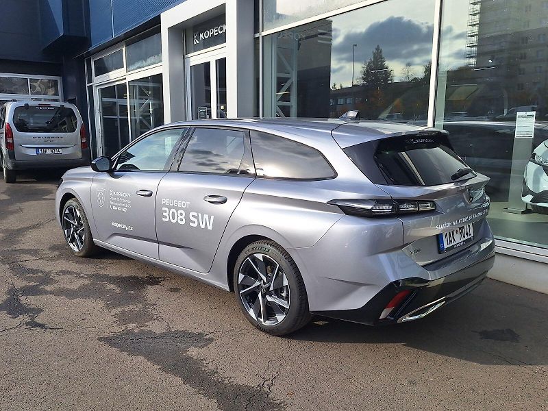 Peugeot 308 (2025) SW ALLURE Hybrid 145 e-DCS6 - fotka 4 z 21