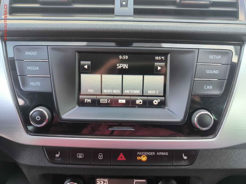 Škoda Fabia (2015) 1.2 TSi, Ambition - fotka 11 z 18