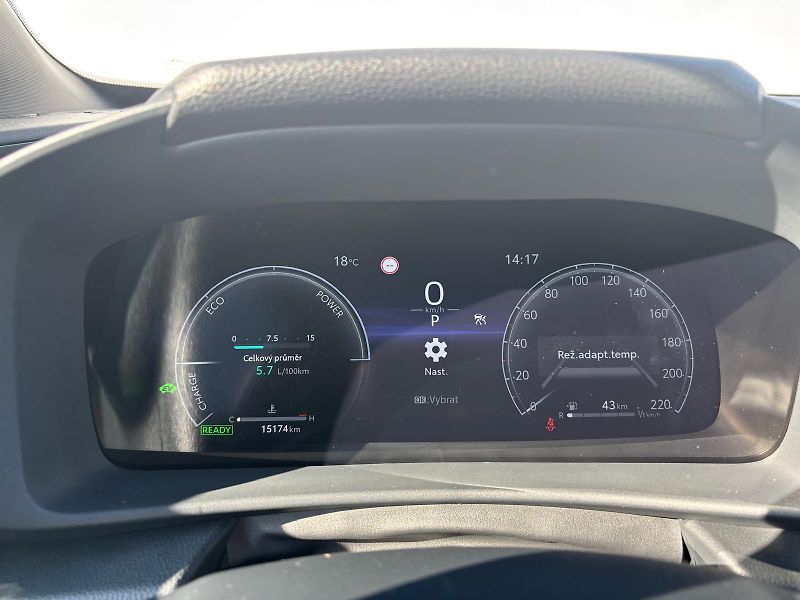 Toyota C-HR 2,0 HEV e-CVT Style - fotka 15 z 27
