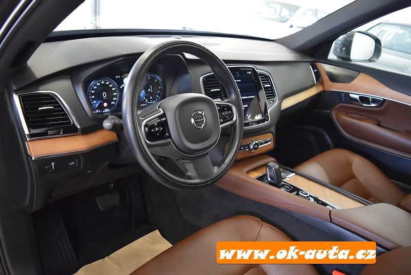 Volvo XC90 2.0 B5 AWD 7 MÍST KAMERA 360°  - fotka 36 z 71