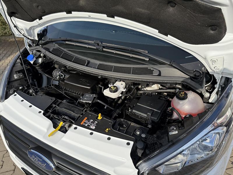 Ford Transit Custom (2022) 2,0-TEMPOMAT-SENZORY-TAŽNÉ  - fotka 45 z 48