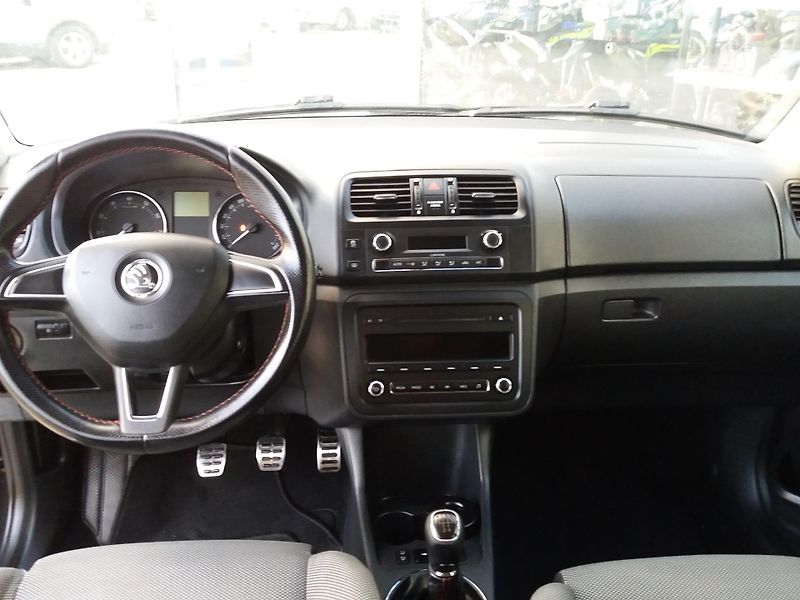 Škoda Roomster 1.2TSi,63kW,ESP, ZADÁNO !! - fotka 17 z 31