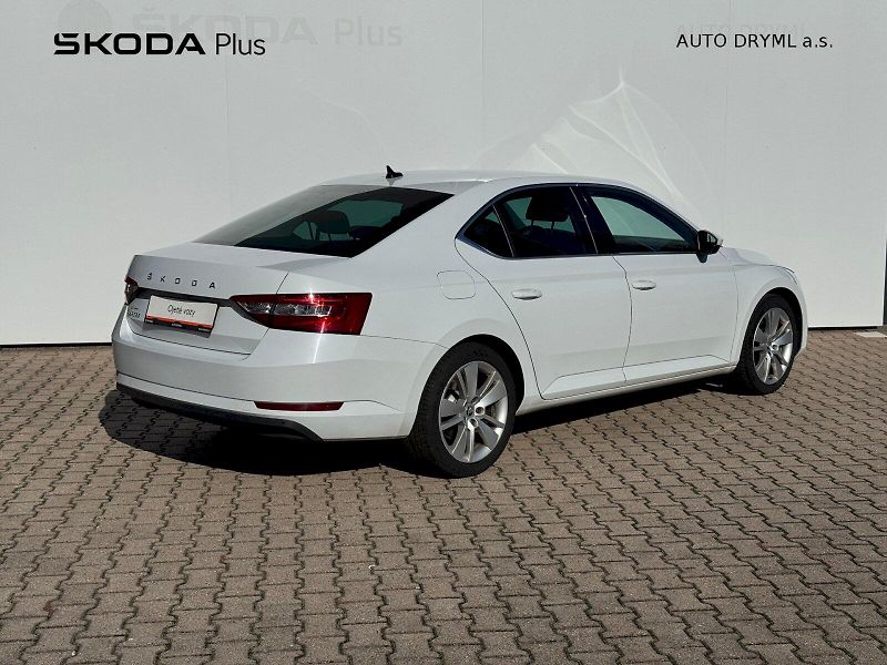 Škoda Superb (2020) Ambition Plus 2.0TDI 110kW DSG - fotka 2 z 25