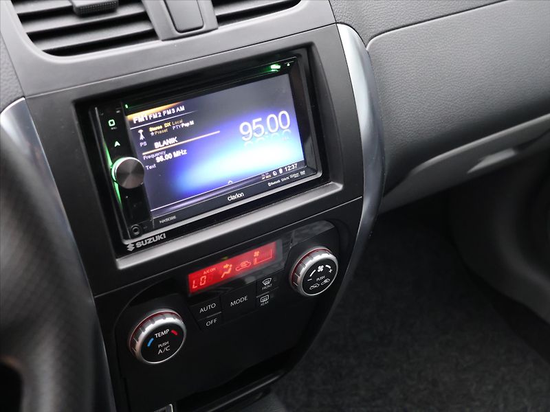 Suzuki SX4 1,6 VVT 88kW Navi 4x4 CZ - fotka 20 z 32