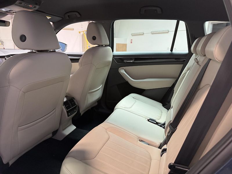 Škoda Kodiaq 2.0 TDI 147 kW L&K 4x4 DSG - fotka 12 z 15