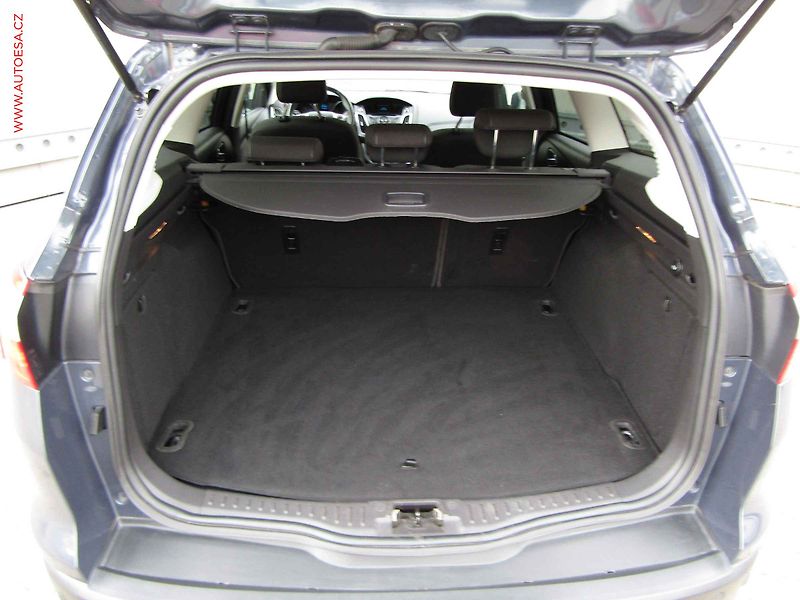 Ford Focus (2014) 1.6, ČR, STK4/28 - fotka 7 z 20