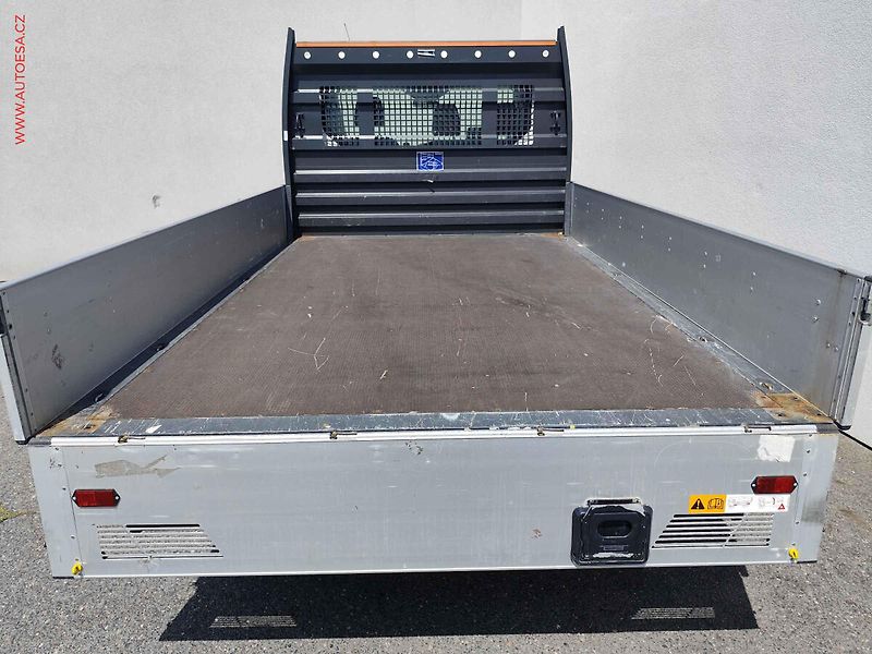 Ford Transit (2017) 2.0TDCi VALNÍK, STK5/28 - fotka 8 z 17