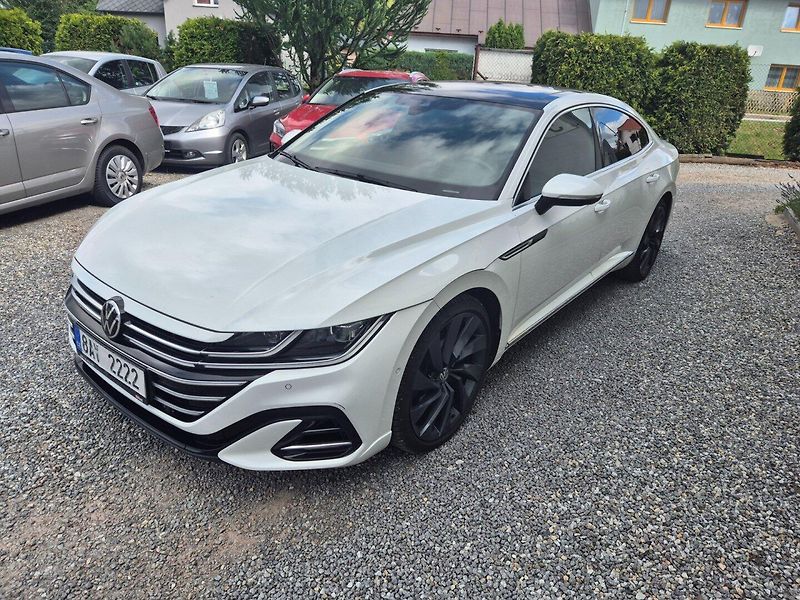 Volkswagen Arteon 2.0 TDI DSG 4x4  DPH ROZVODY - fotka 9 z 32