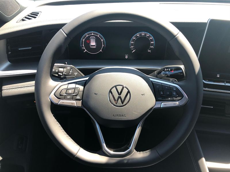 Volkswagen Tayron People 1,5 eTSI 110 kW mHEV - fotka 17 z 30