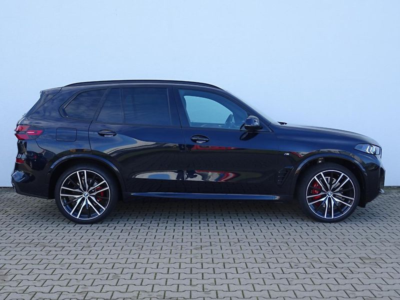 BMW X5 xDrive40d - fotka 5 z 7