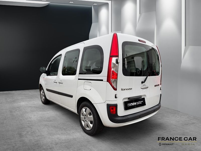 Renault Kangoo (2021) 1,5 dCi 70 kW Life ČR 1. maj. - fotka 7 z 25