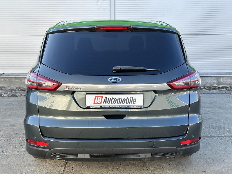 Ford S-MAX 2.0TDCi 150PS AUTOMAT NAVI VÝH - fotka 5 z 46