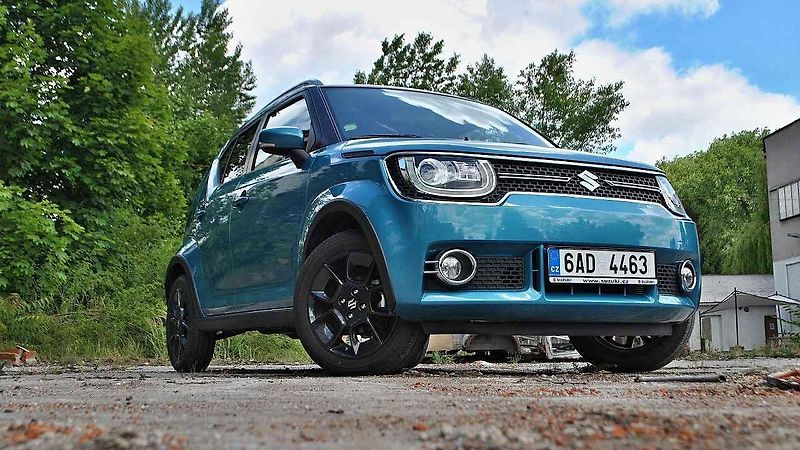 Suzuki Ignis.