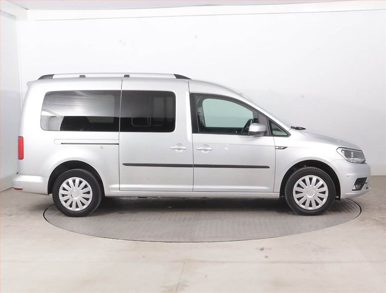Volkswagen Caddy (2020) 1.4 TSI, 7Míst, DPH - fotka 6 z 17