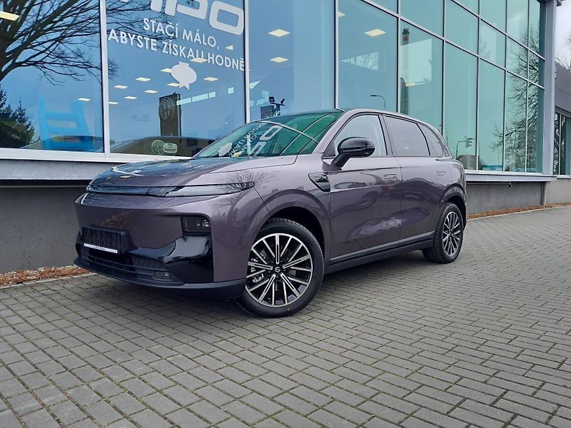 Leapmotor B10 (2026) Design 67kW EV - fotka 2 z 42