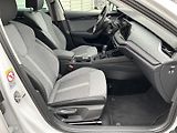 Škoda Octavia 1.5 TSI Top selection - náhled 27