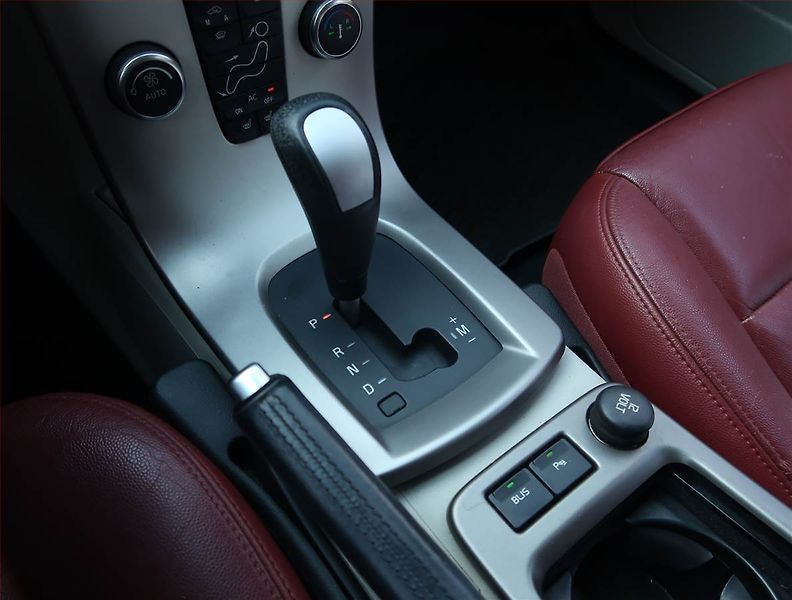 Volvo C30 (2011) D3, Automat, Serv.kniha - fotka 13 z 18