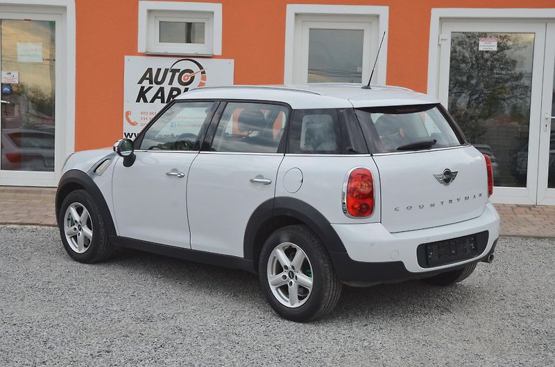 Mini Countryman (2013) 1.6D 66kW / STK 03/2028 - fotka 4 z 29